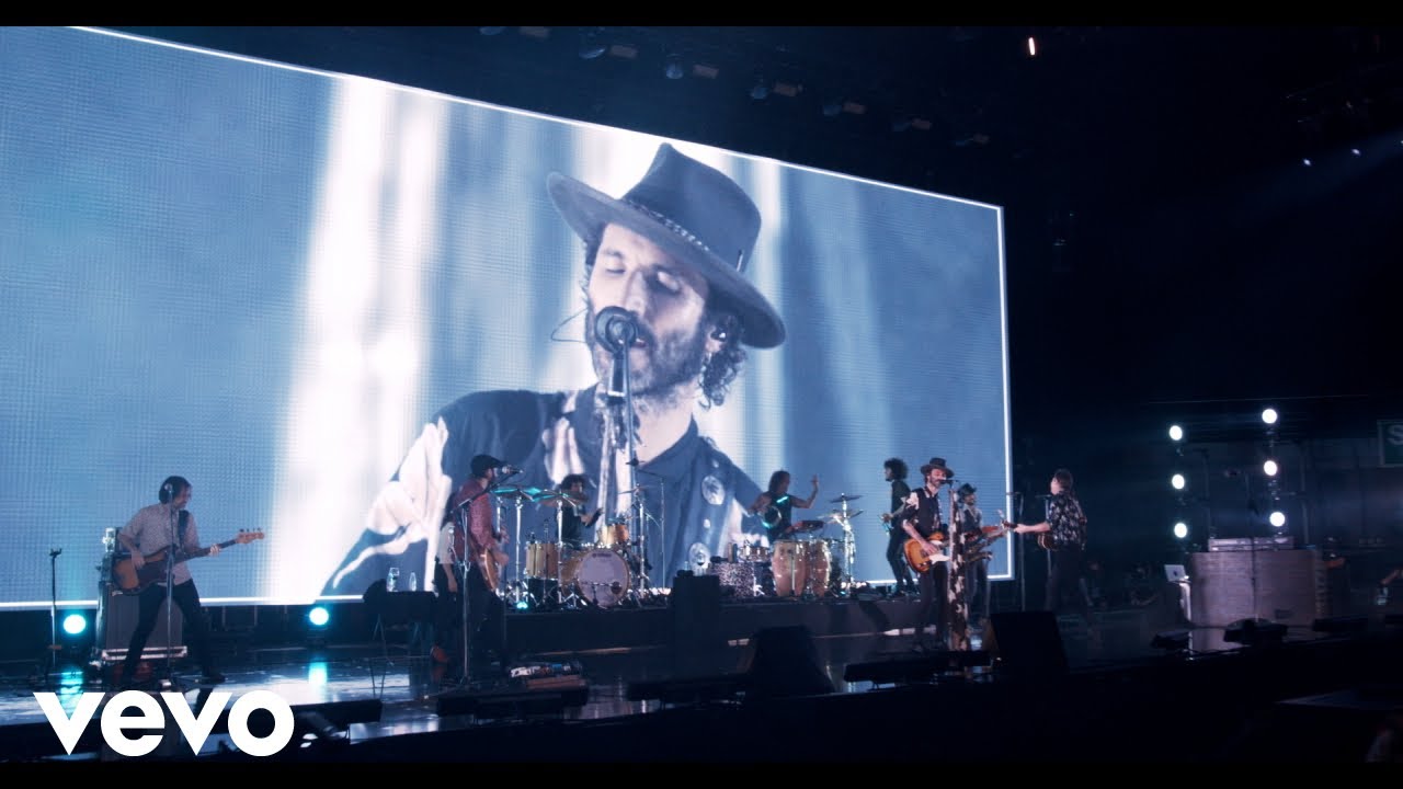 Leiva - Lady Madrid (Madrid Nuclear - En Directo) background
