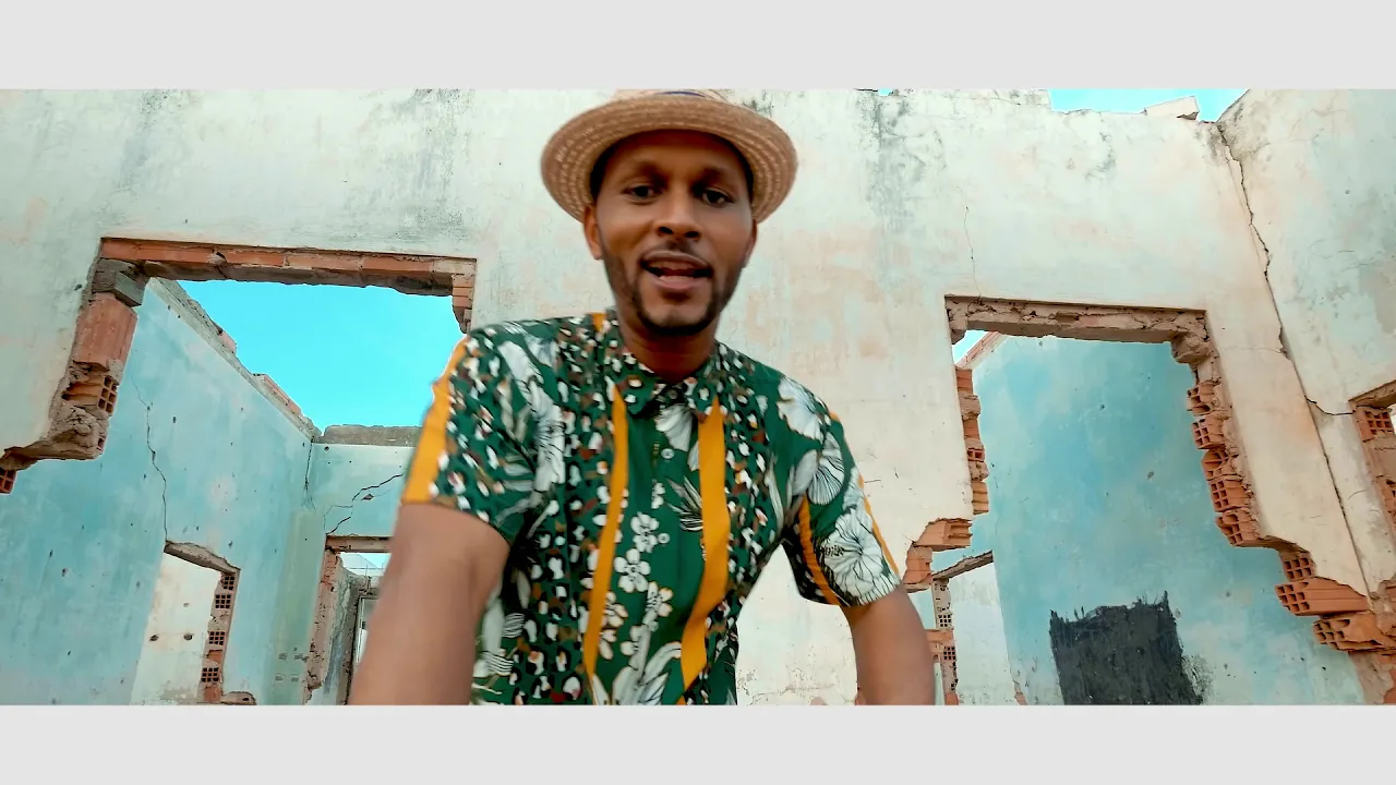 DTM - Korounma (Official Video) background