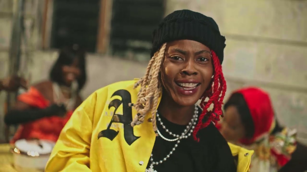 Candy Bleakz - Wale (Official Video) background