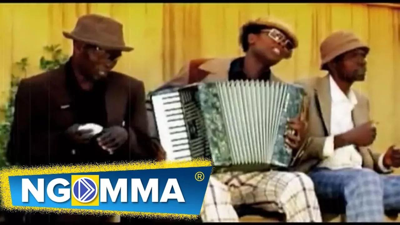 Dr Jose Chameleone - Nkwagala Nyo background