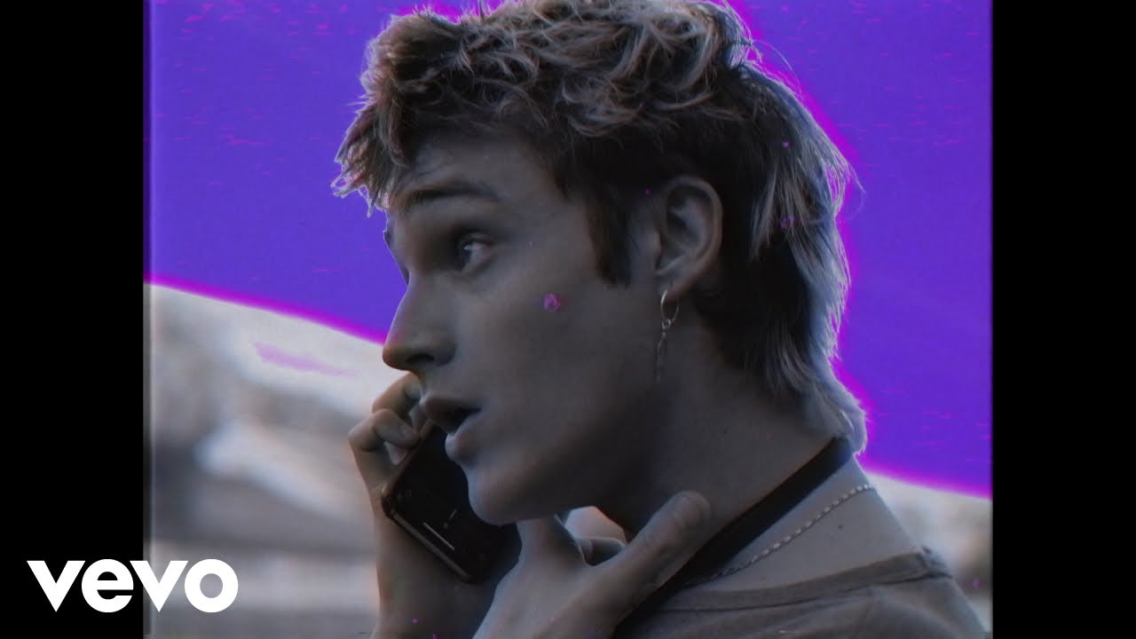 Pol Granch - Tengo Que Calmarme background