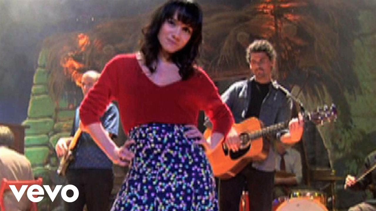 La Bien Querida - De Momento Abril