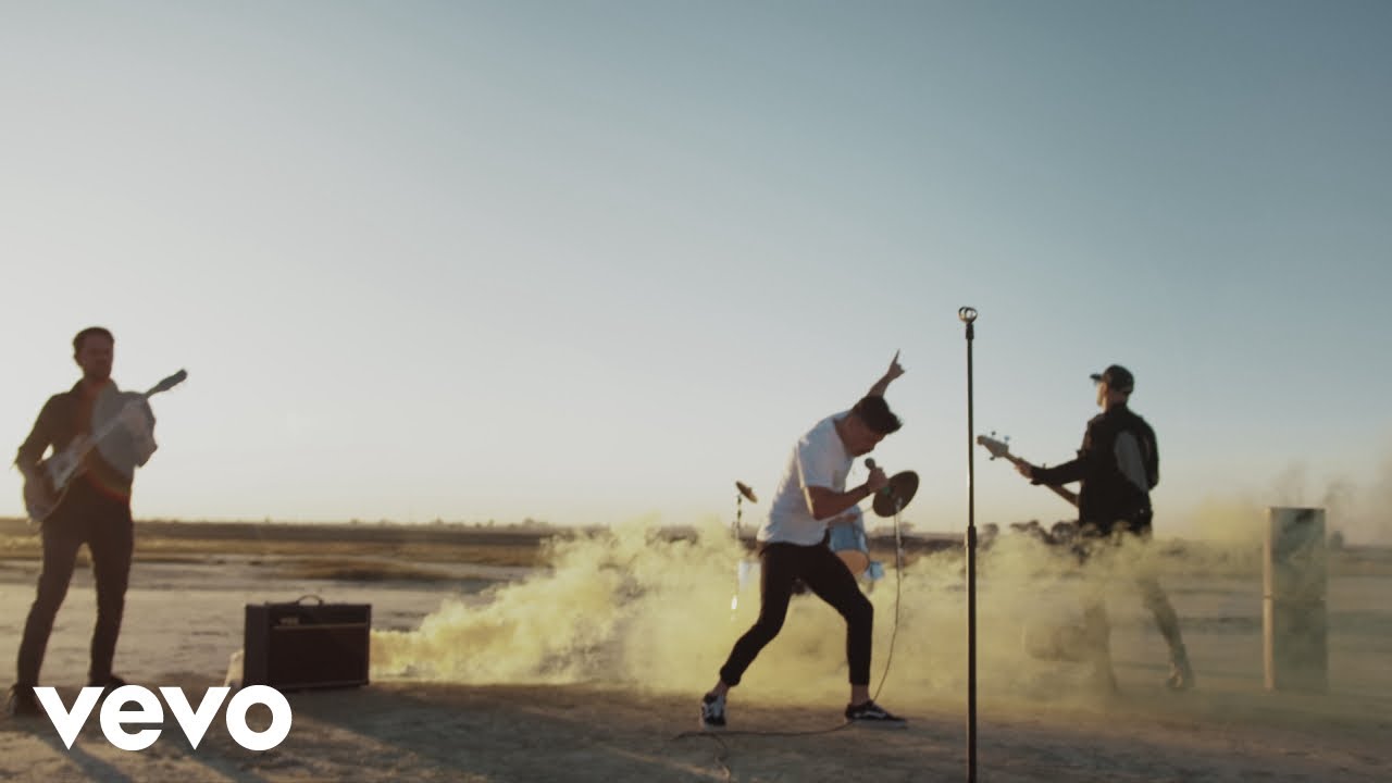 Barto - Vlam In Die Wind (Official Music Video)
