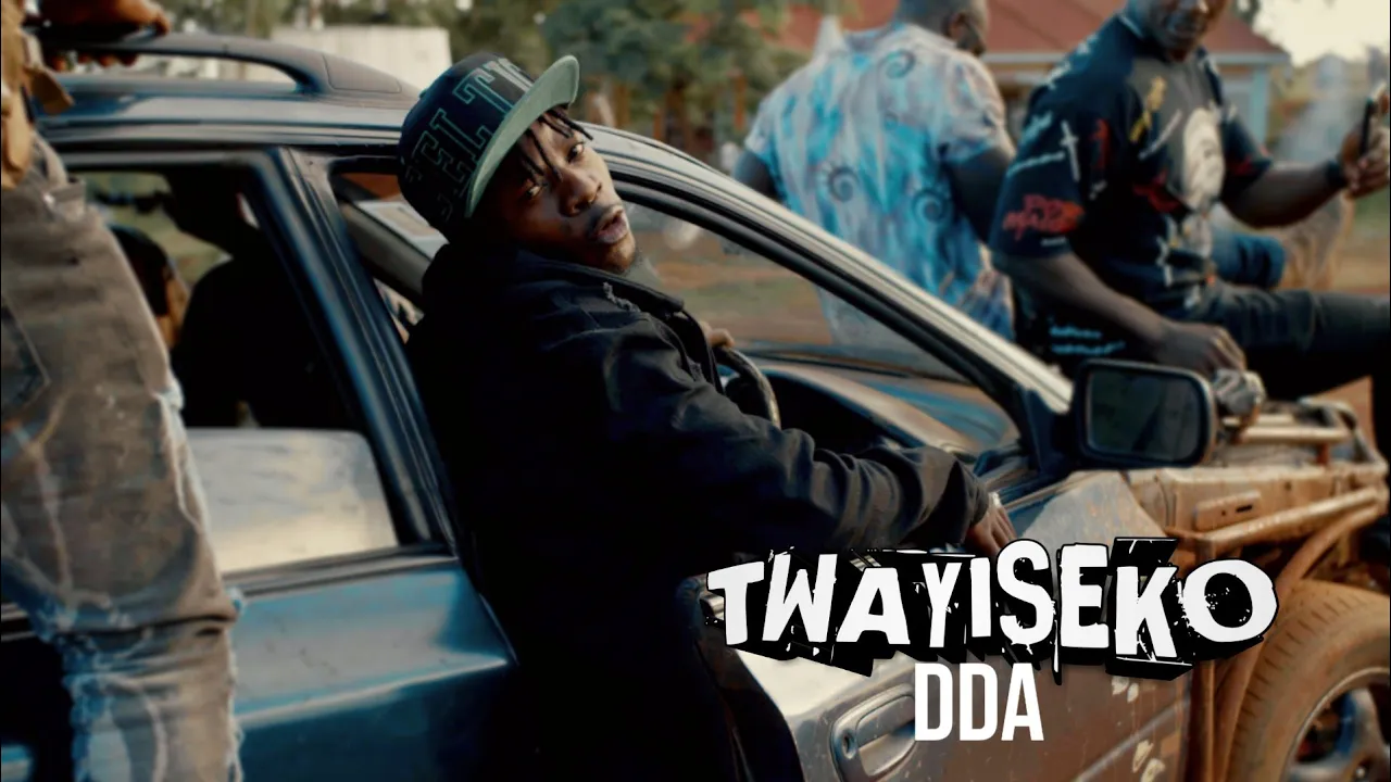 Alien skin - Twayiseko Dda (Official Music Video ) background