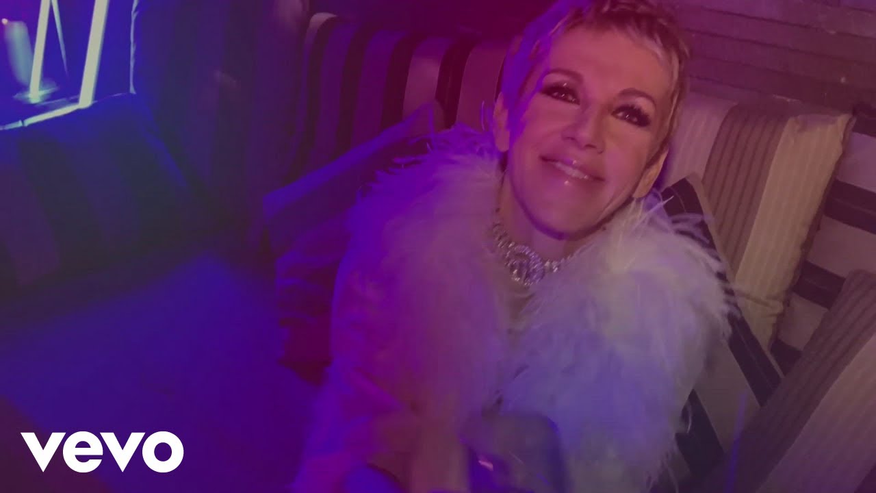 Ana Torroja - Cuando Tú Me Bailas backdrop