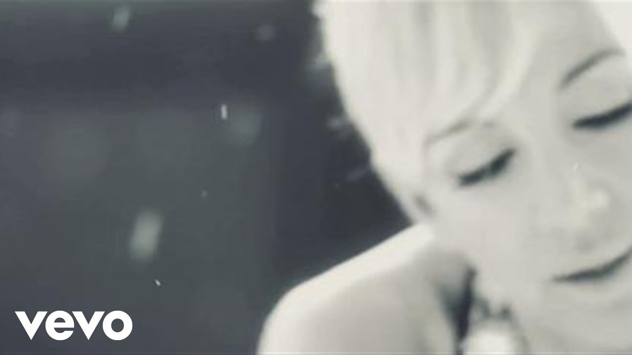 Ana Torroja - Tu Habitacion Helada (Videoclip) background