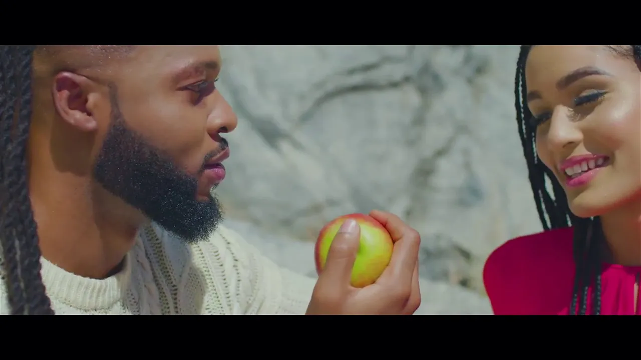 Flavour - Omo T'emi (Official Video) background