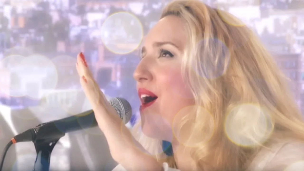 1º Belen Losa - Como no te voy a amar background