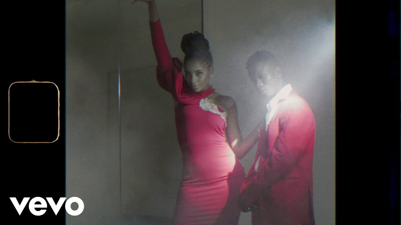 Jizzle - Te Amo (Official Video) backdrop