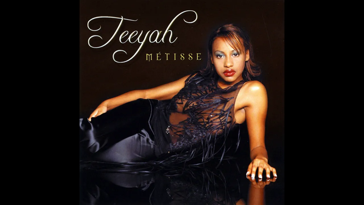Teeyah - Trop de souffrance background