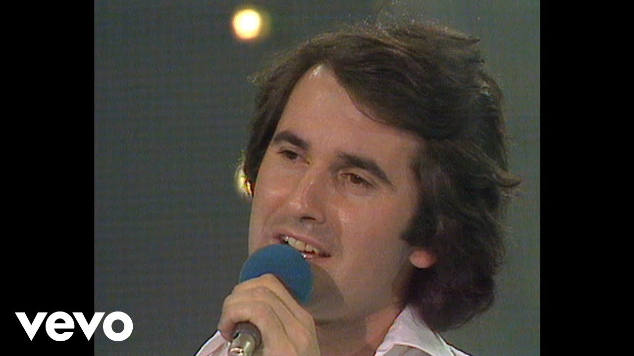 Victor Manuel - Soy Un Corazón Tendido Al Sol (Fantástico (Actuación TVE)) background