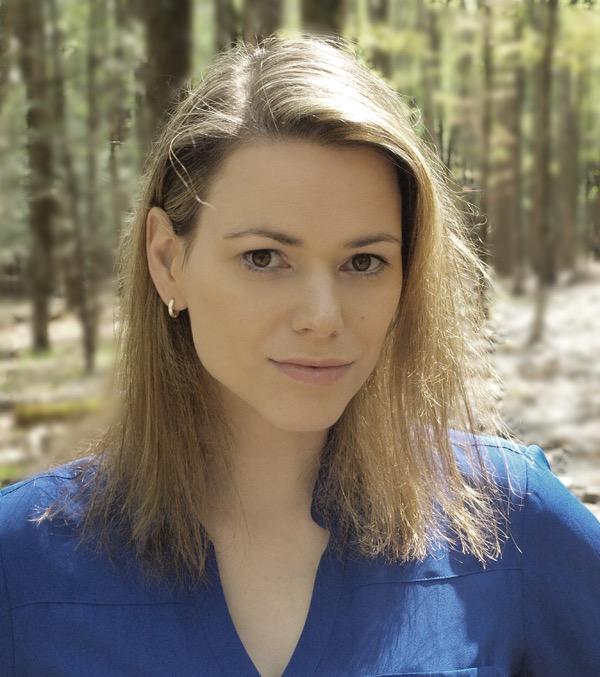 actor Lydia Manson large photo