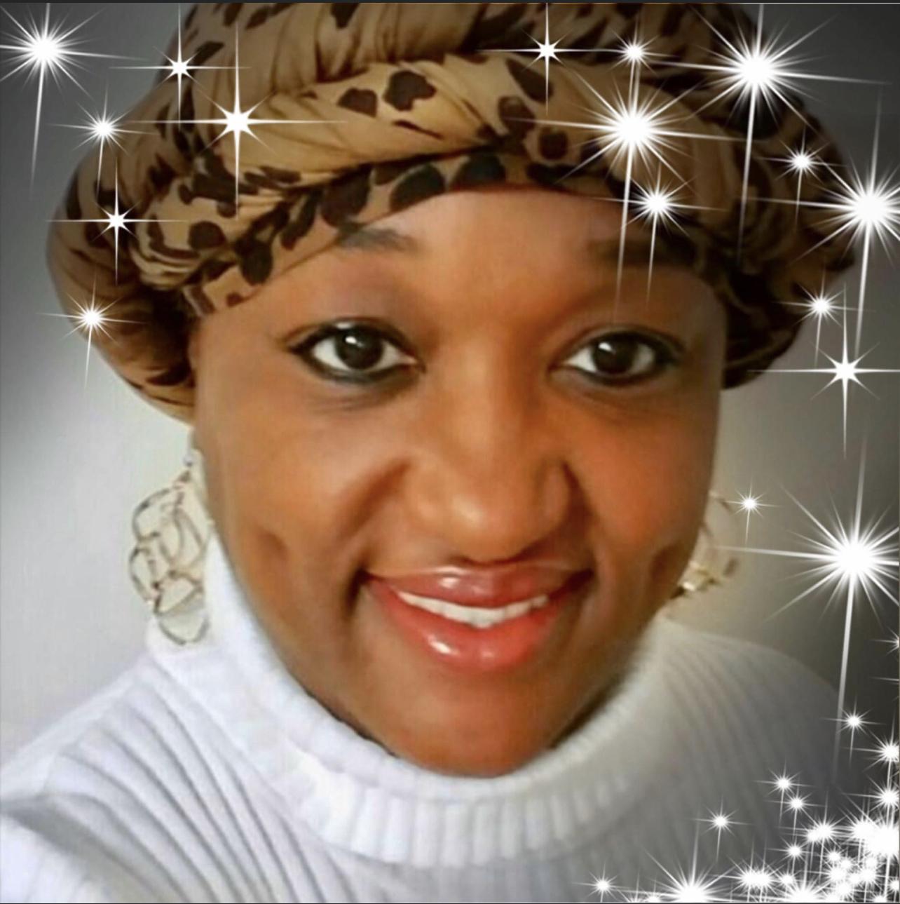 actor Mignon Pinson large photo