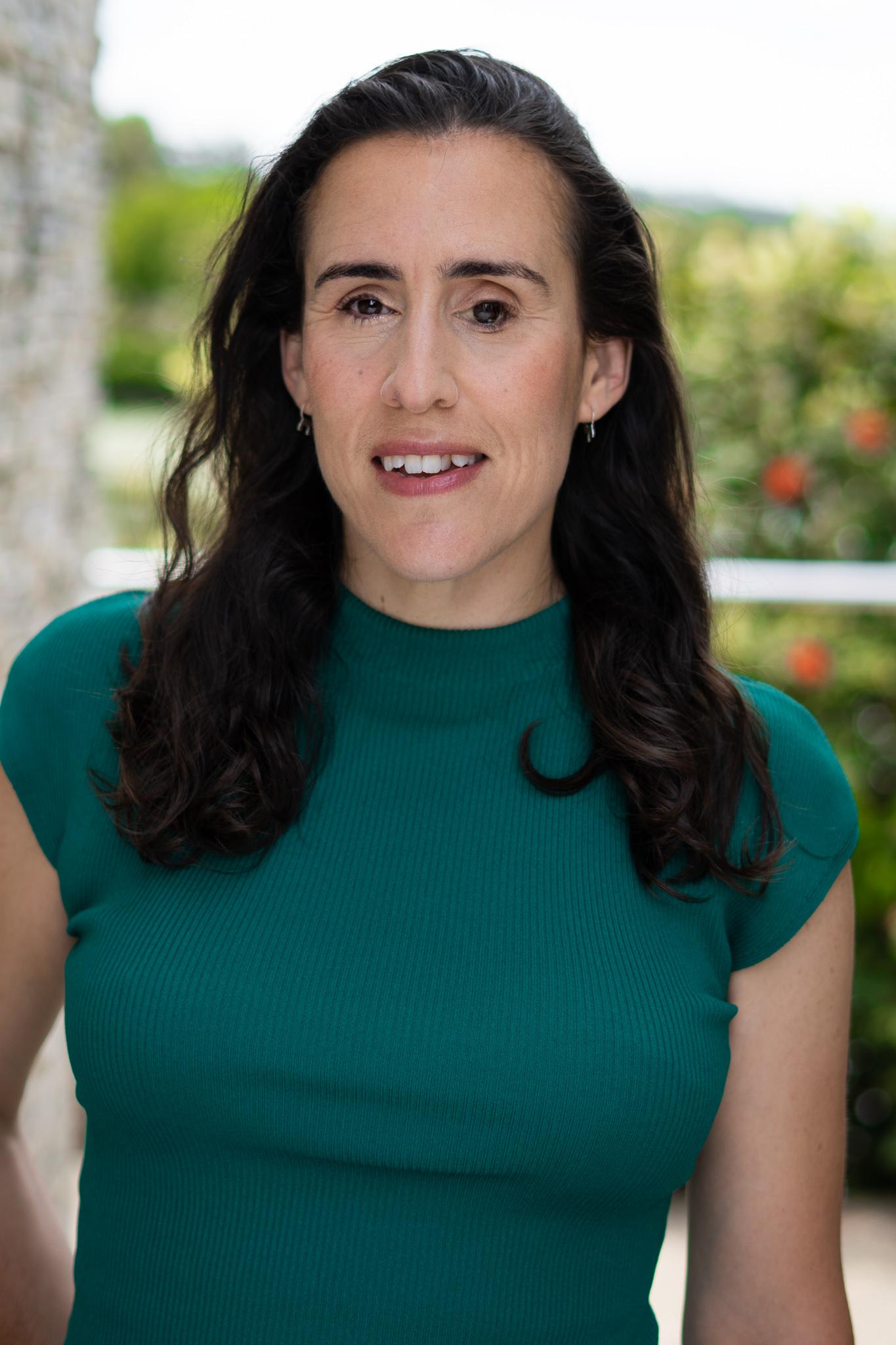 actor Vivienne Abitia large photo