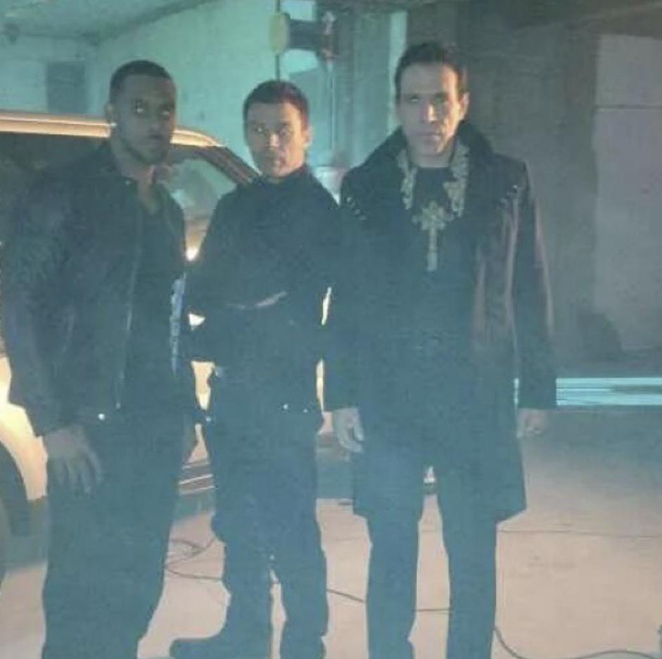 actor Mat Fernandes large photo