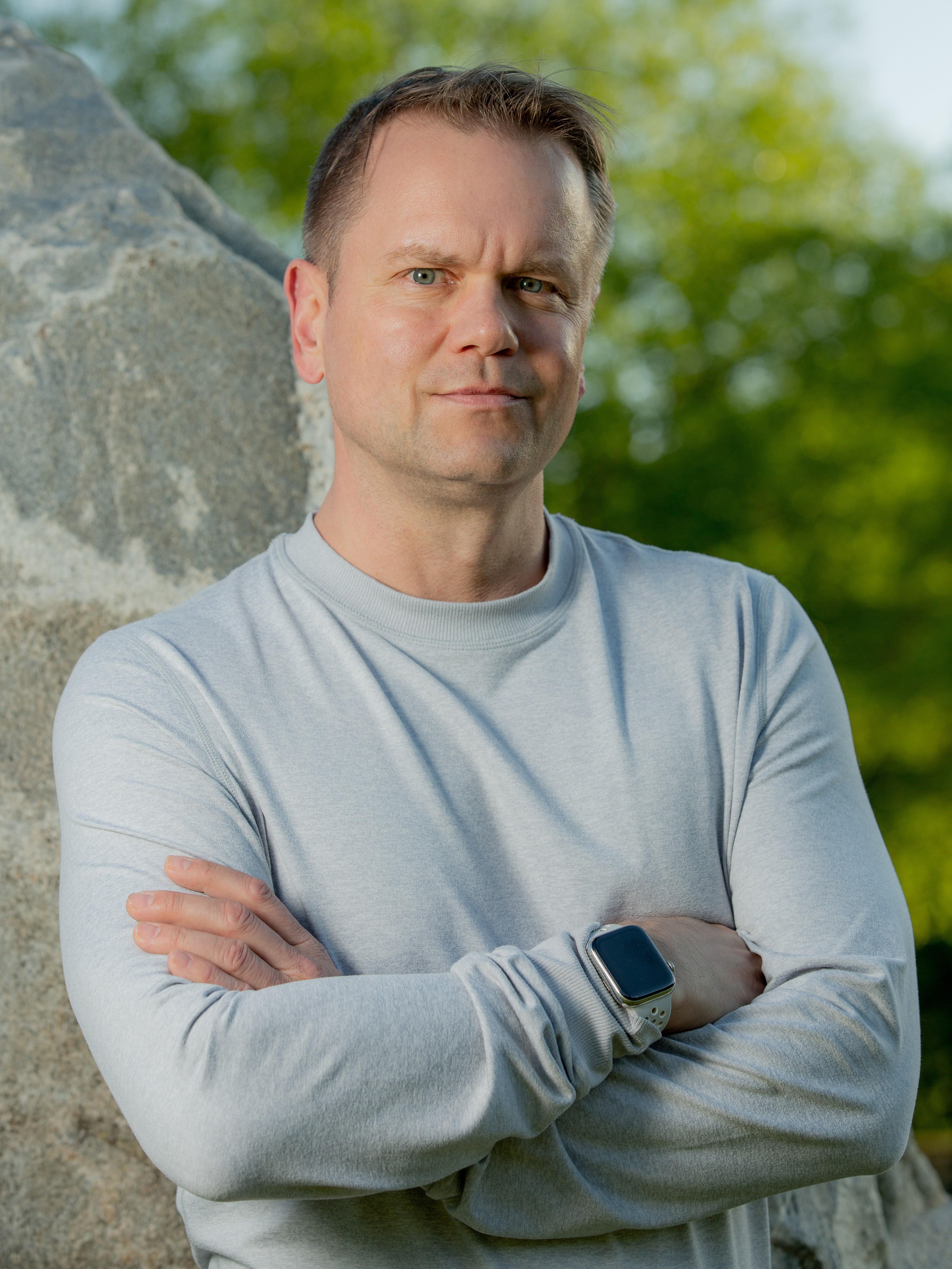 actor Ryan Satre large photo