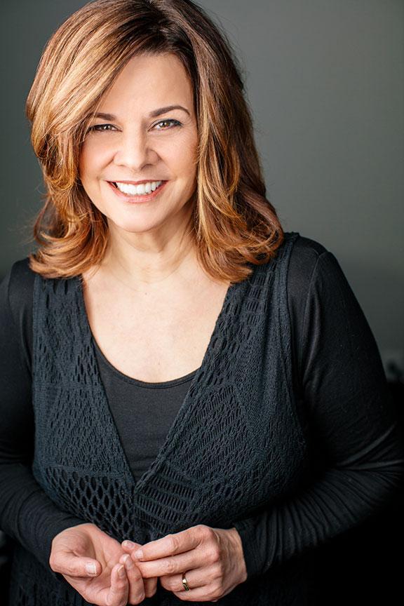 actor Anna-Marie Frances Lea large photo