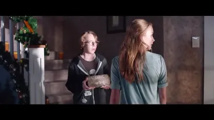 Trailer thumbnail