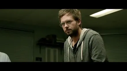 Trailer thumbnail