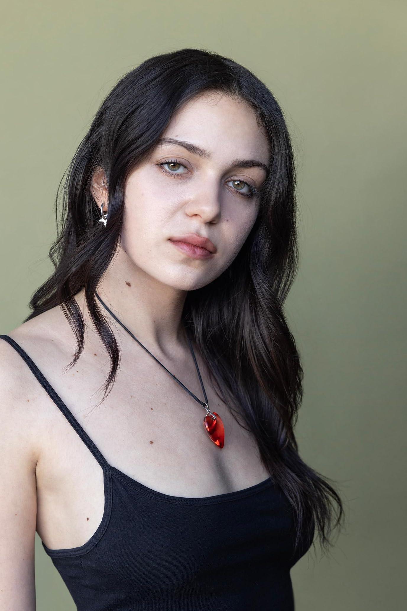 actor Alexa Adler large photo