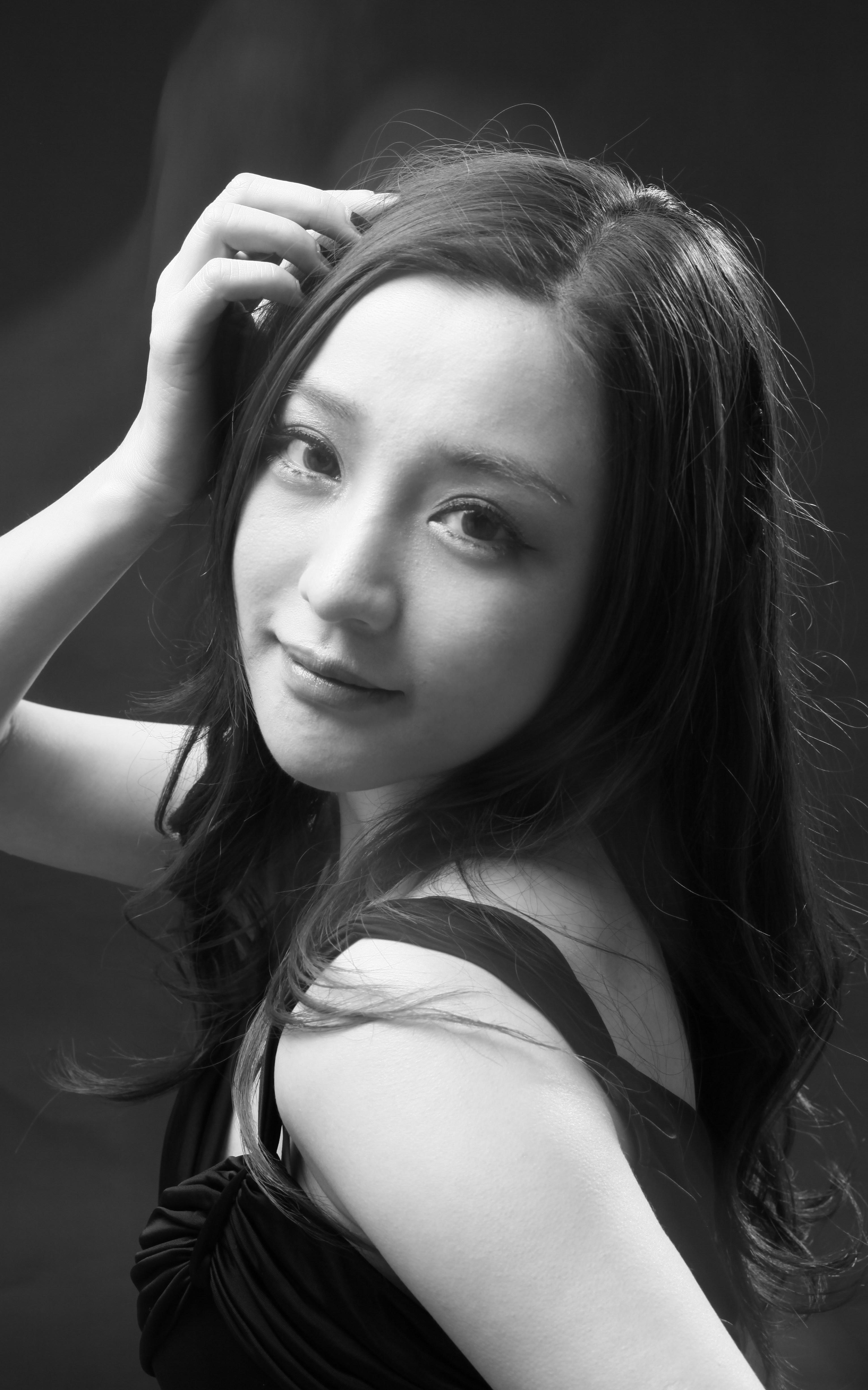 actor Lin Zhu large photo