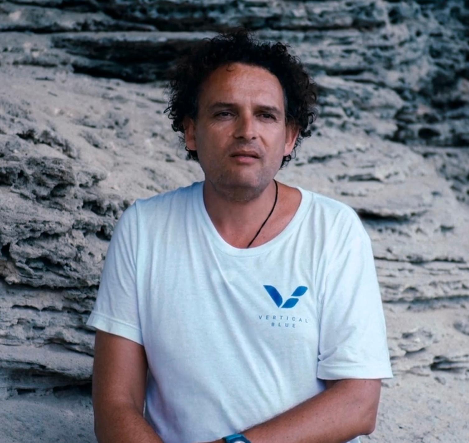 actor Sam Trubridge large photo