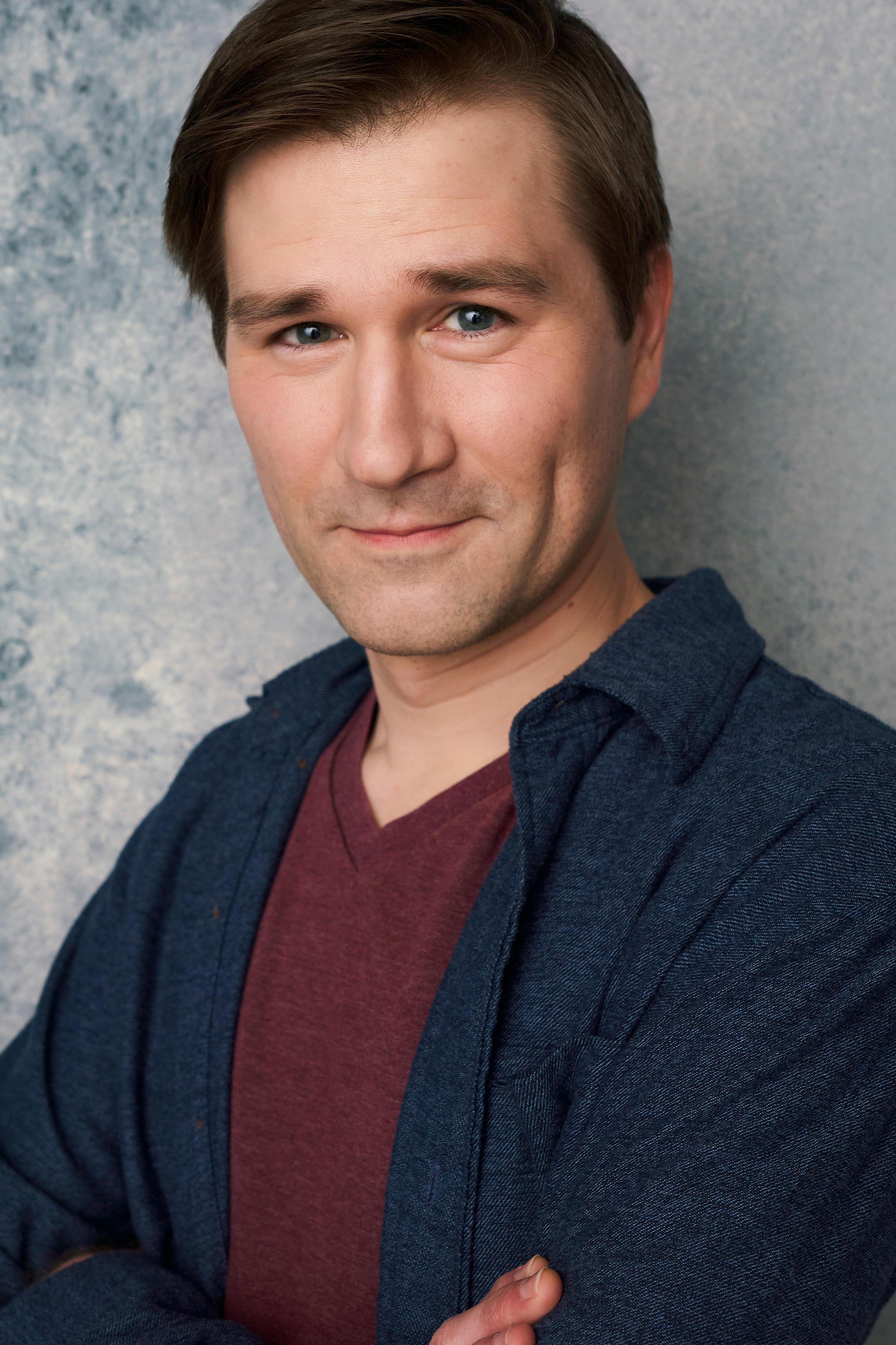 actor Eric Lang large photo