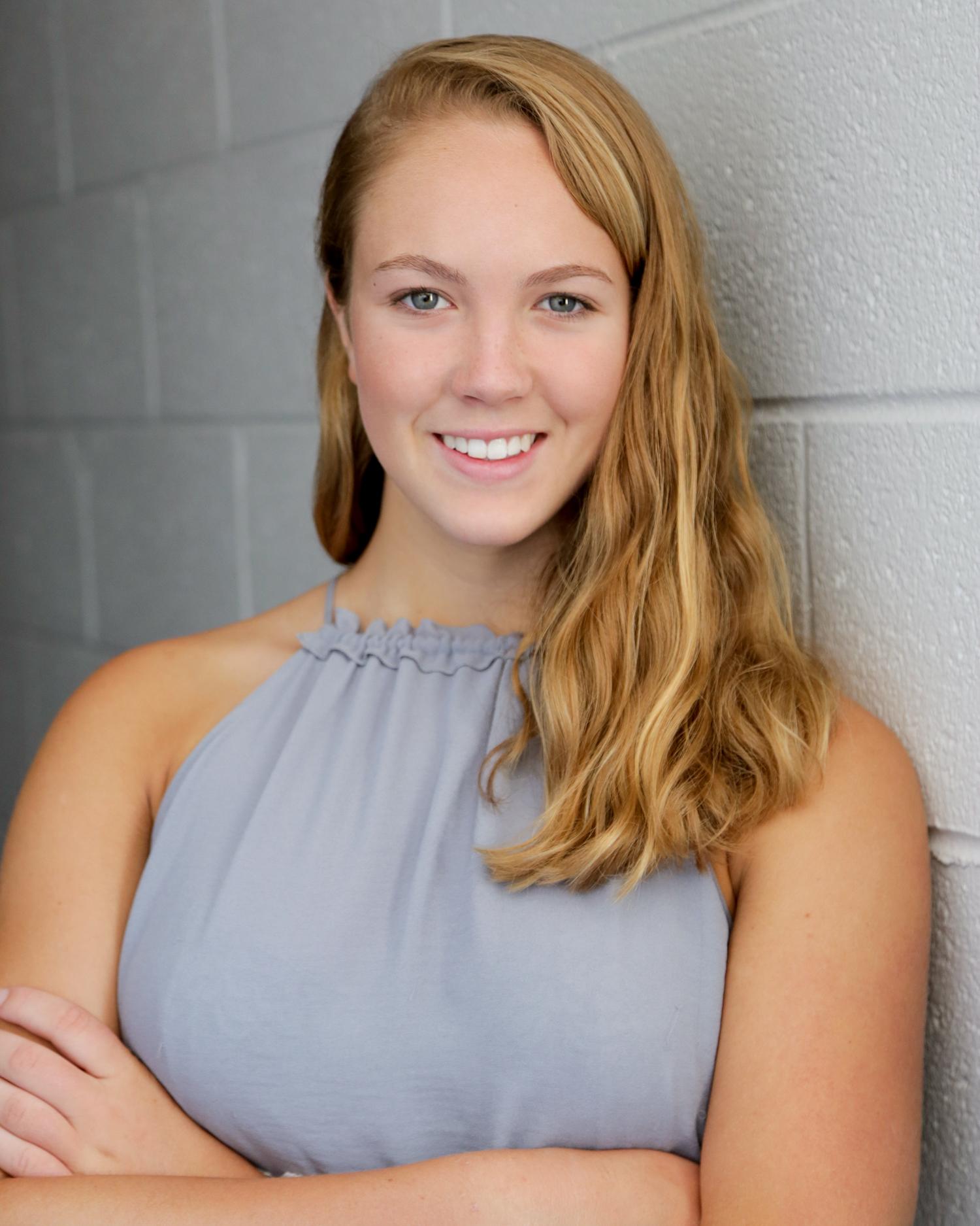 actor Meg Gleason large photo