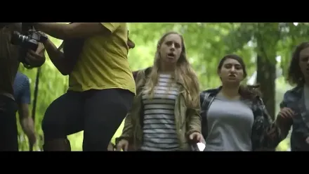 Trailer thumbnail