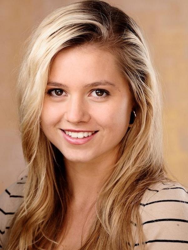 actor Paige Victoria Leigh large photo