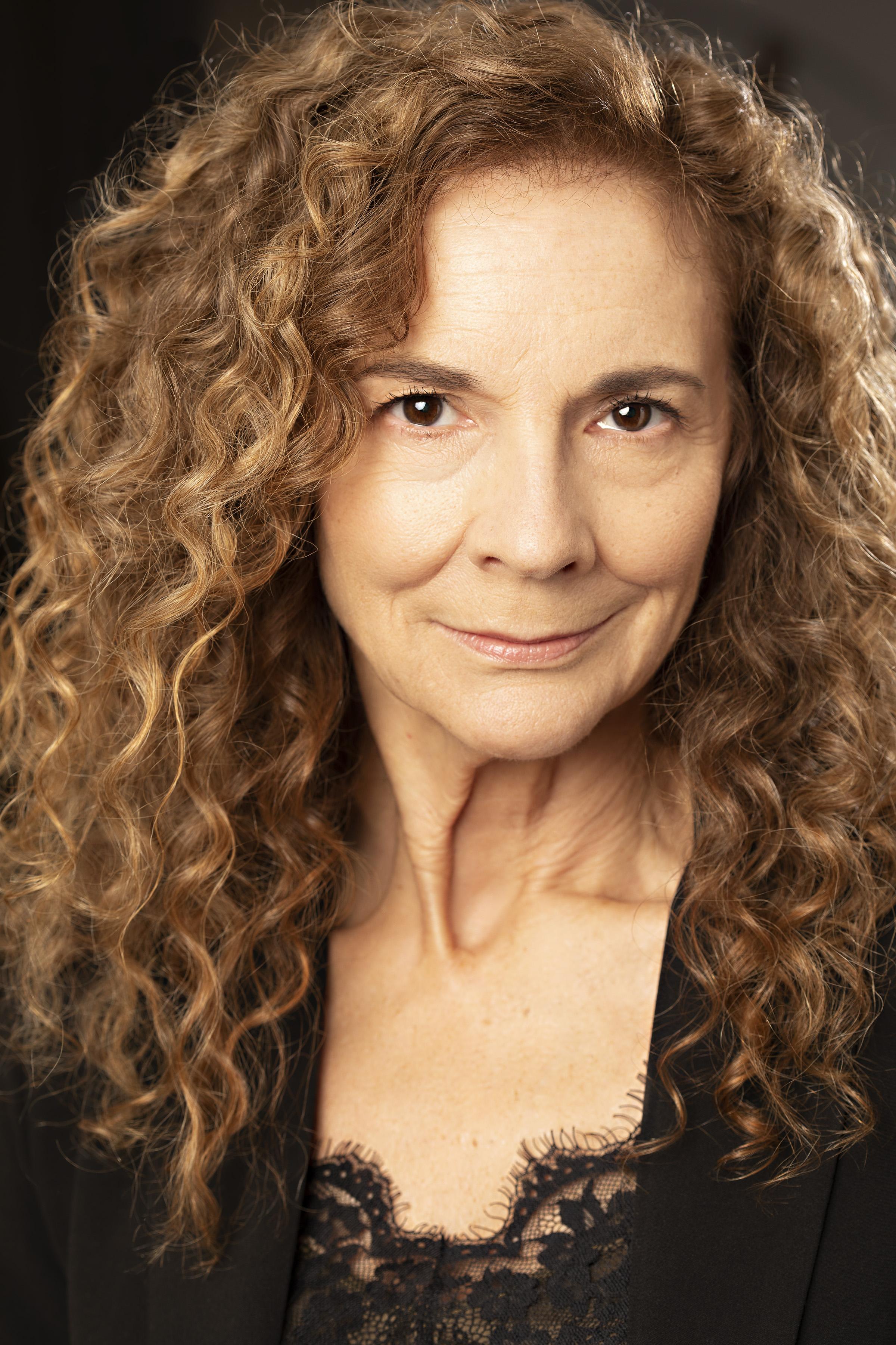 actor Mary Sening large photo