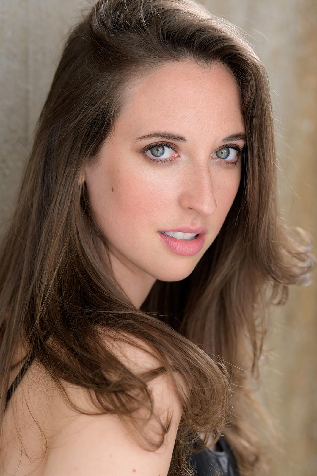 actor Kaitlin Moose large photo