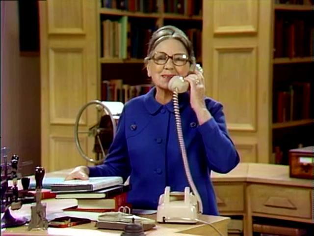 actor Iris Korn large photo