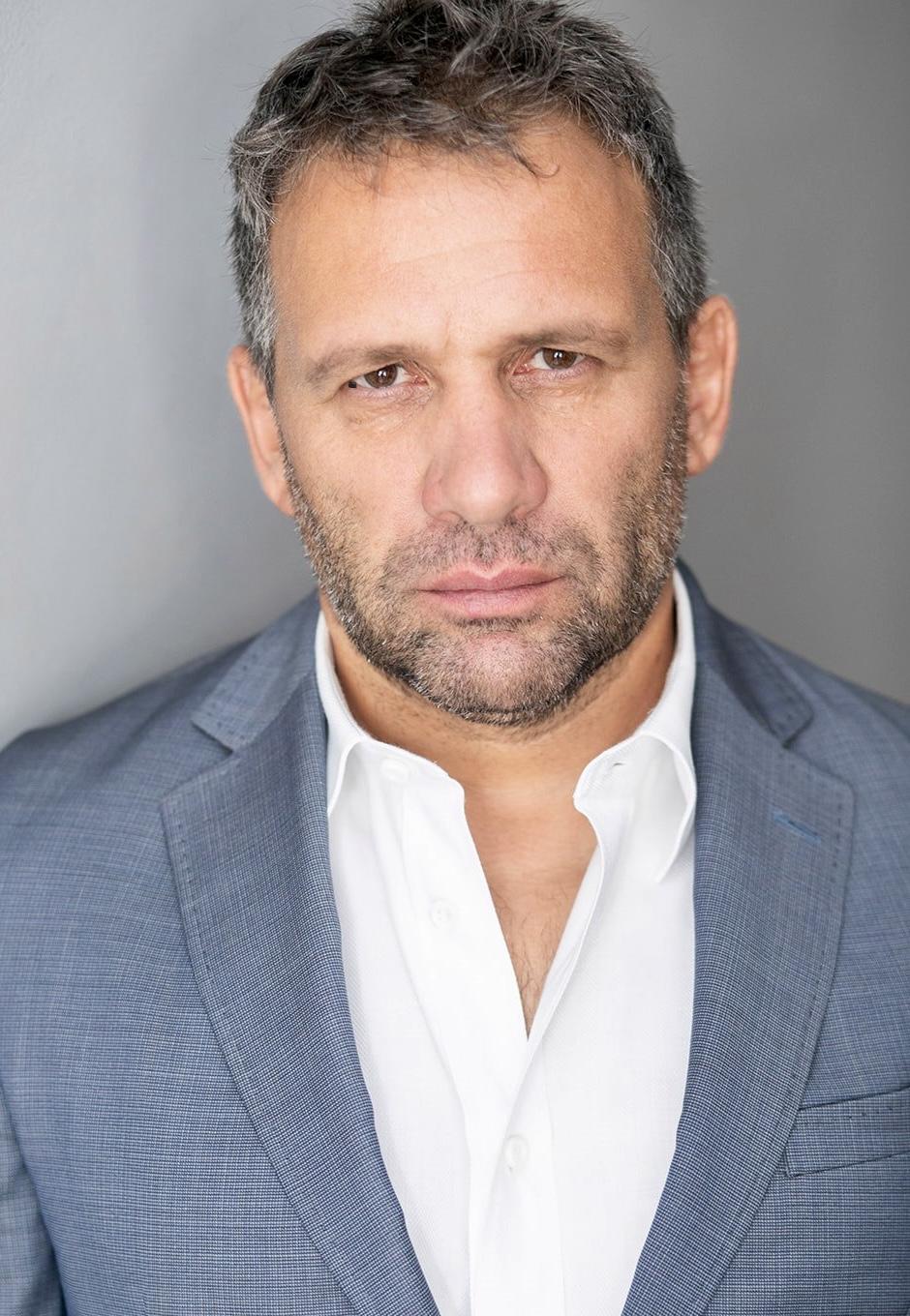 actor John Campbell-Mac large photo