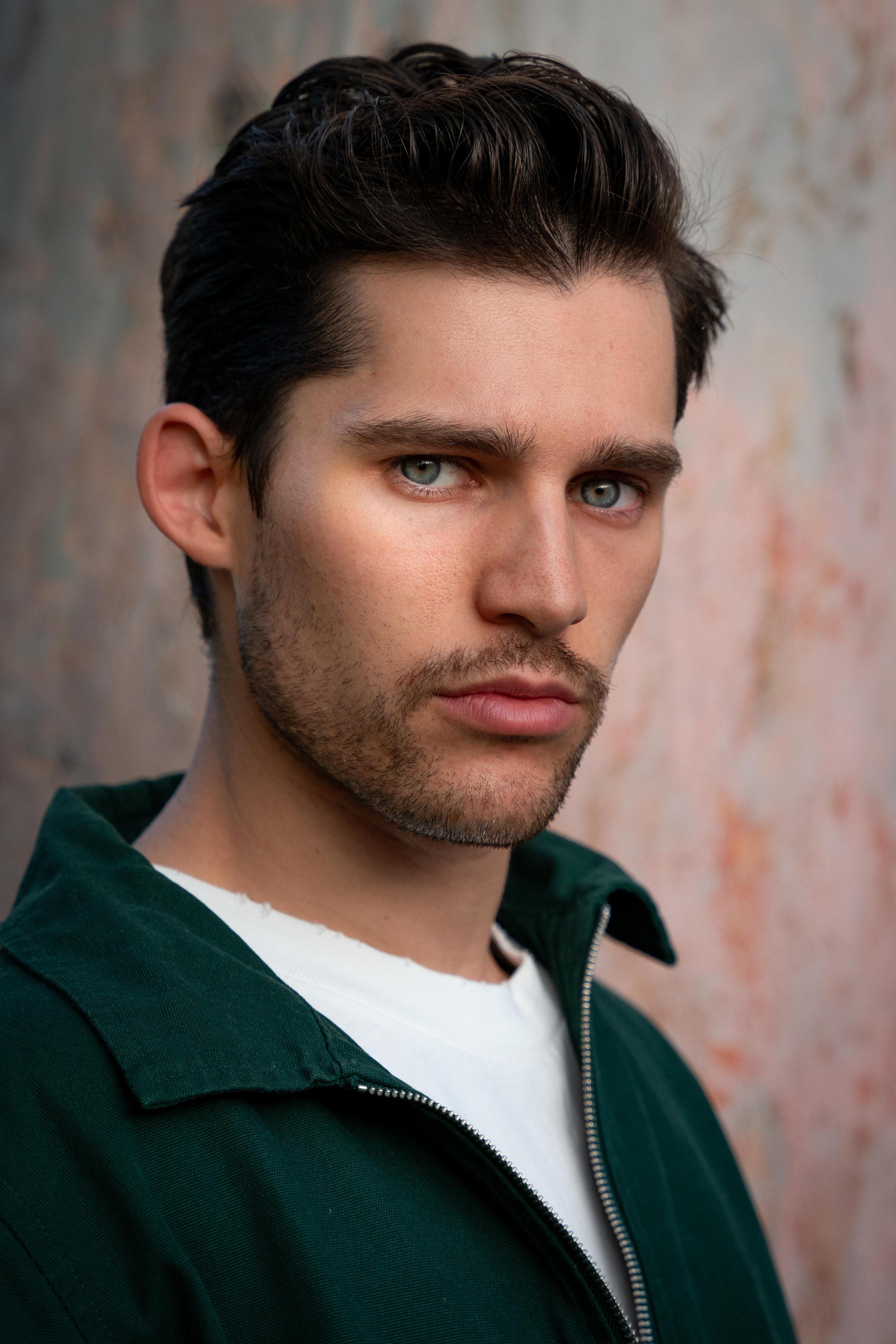 actor Garrett C. Phillips large photo