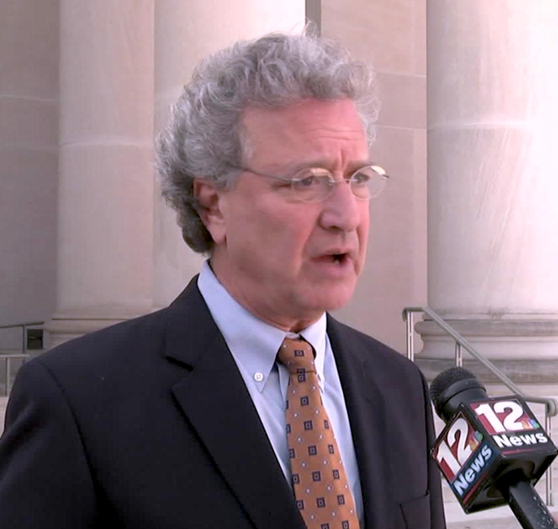 actor Richard Cohen large photo