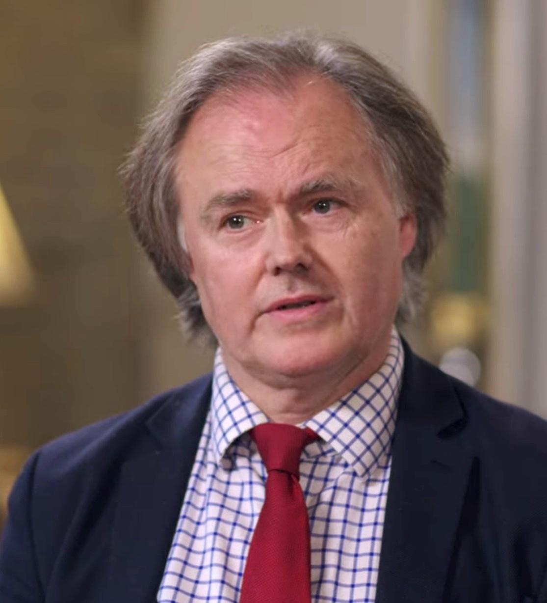 actor Douglas Hedley large photo