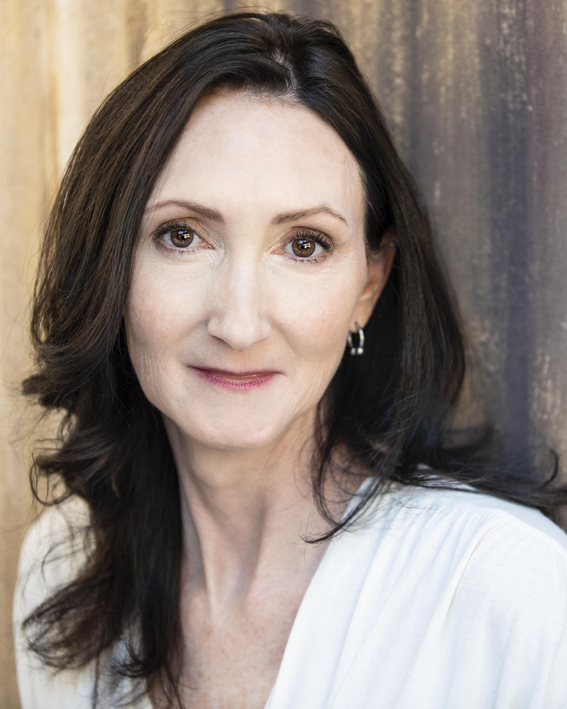 actor Charlene McNabb large photo