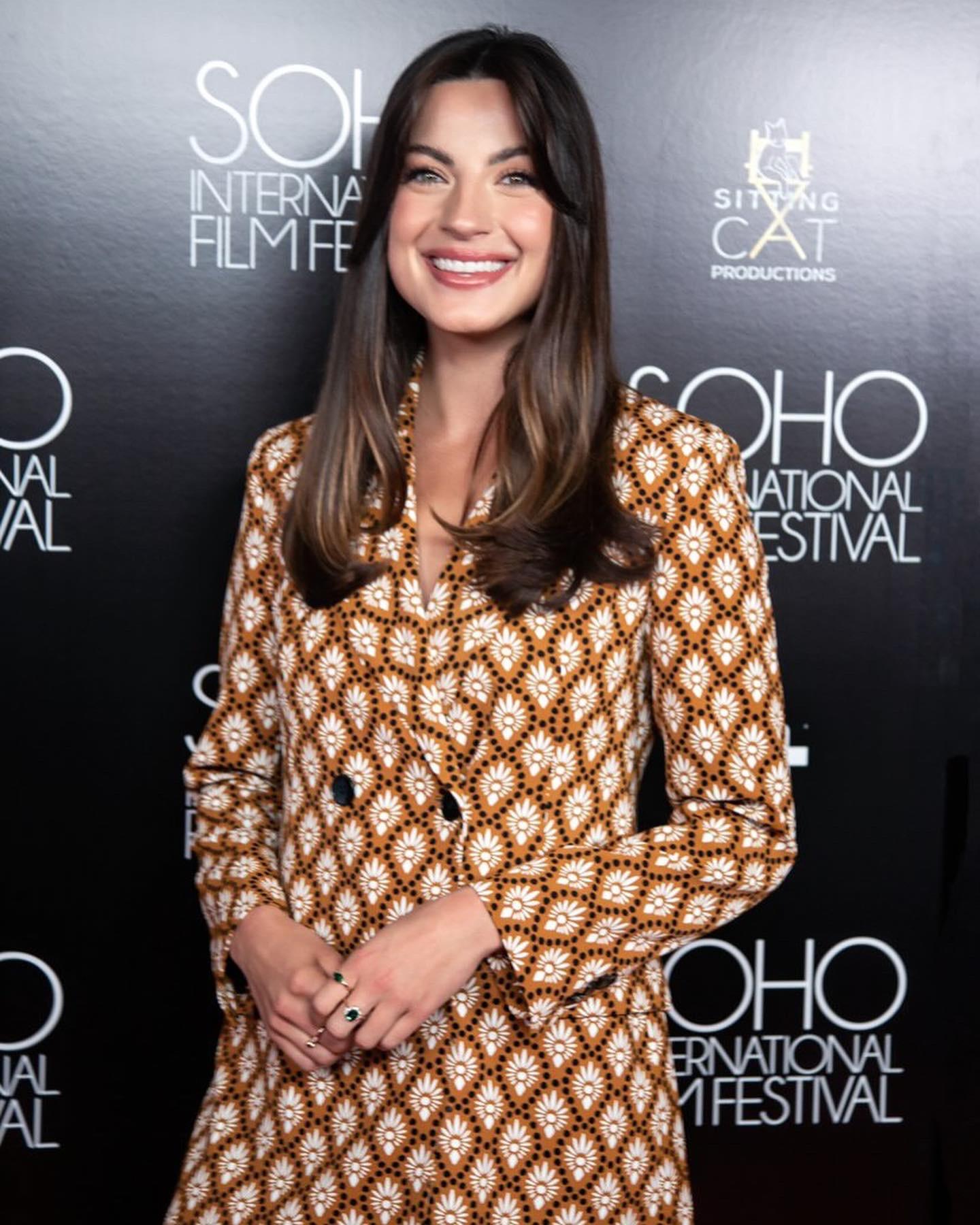 actor Baylee Toney large photo