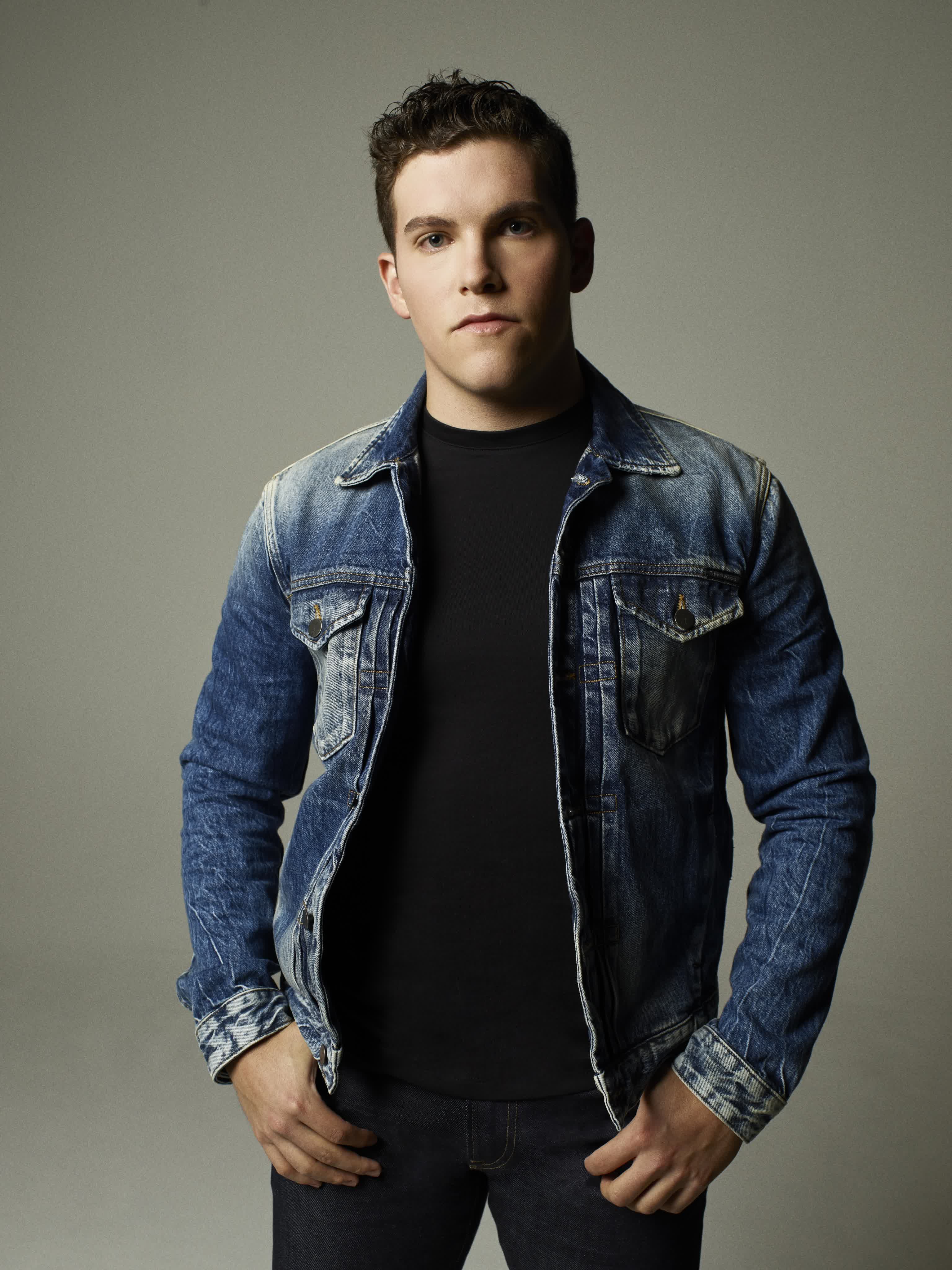 actor Kyle Matthew large photo