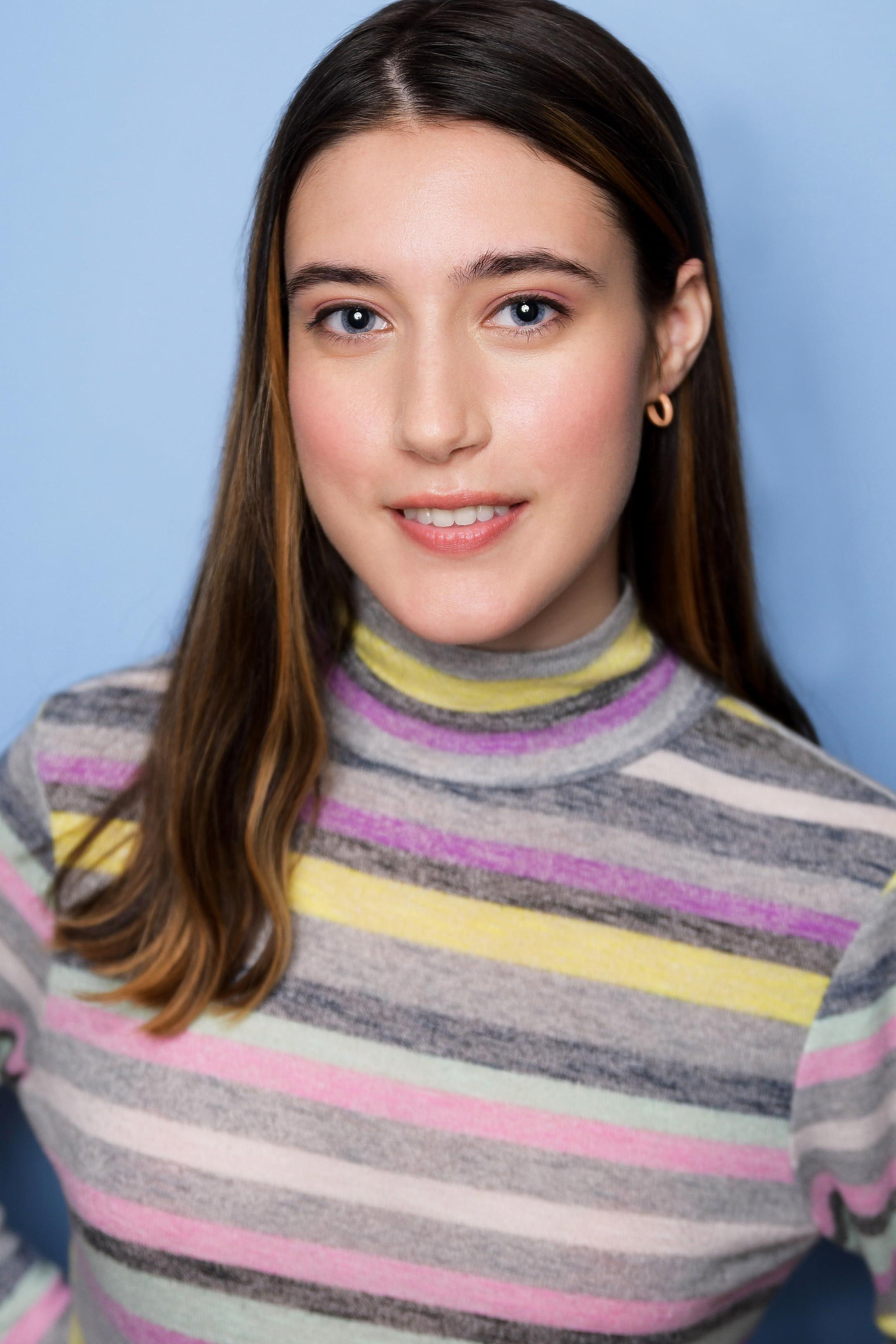 actor Kathryn Milewski large photo