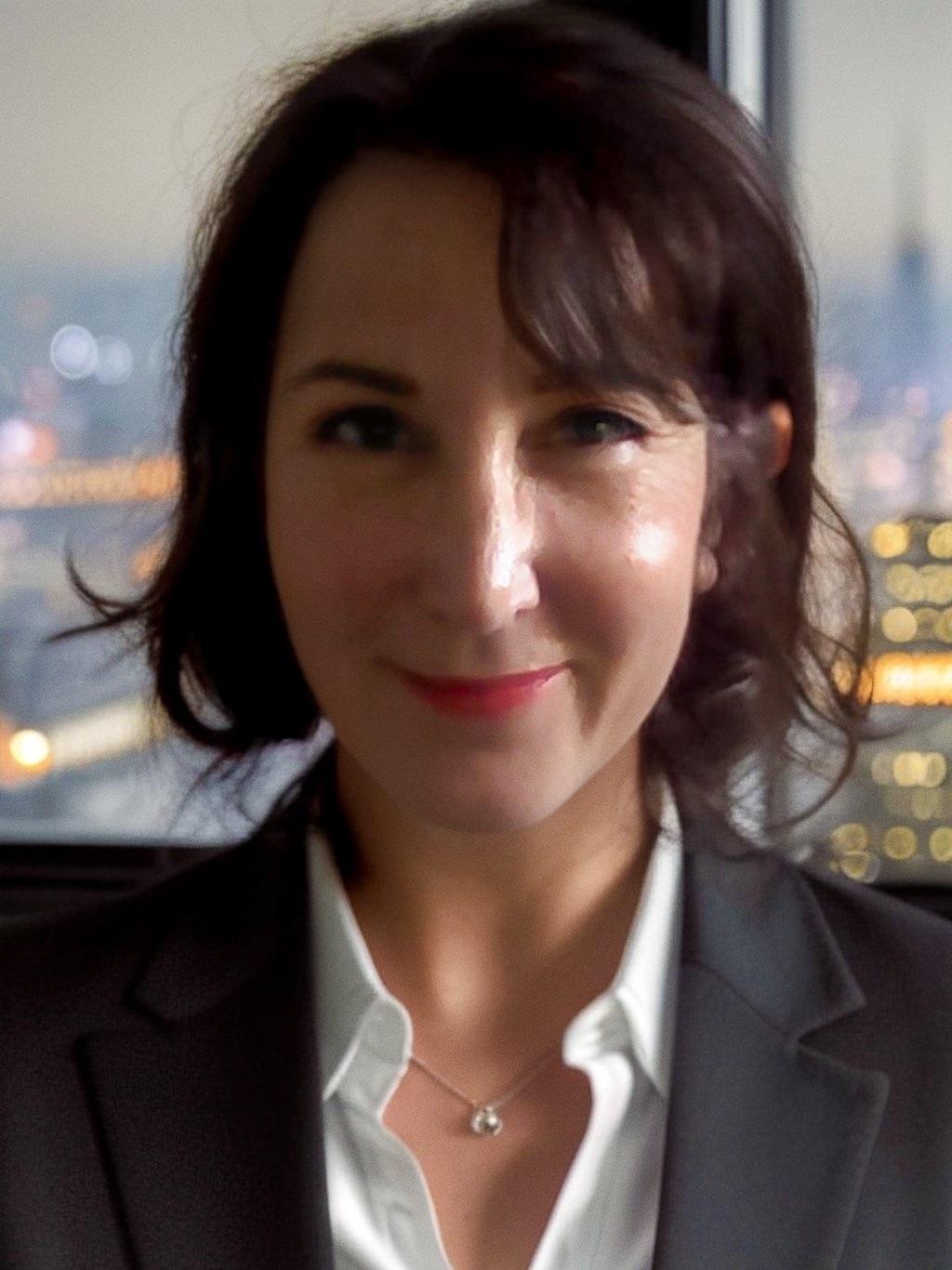 actor Andrea Biklian large photo