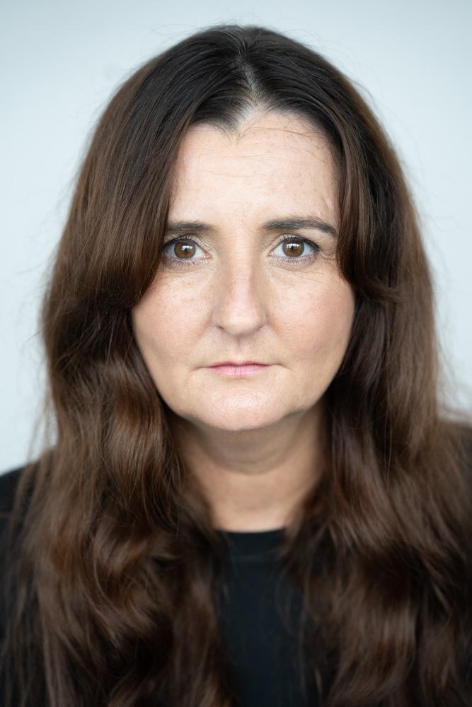 actor Liz Thompson large photo