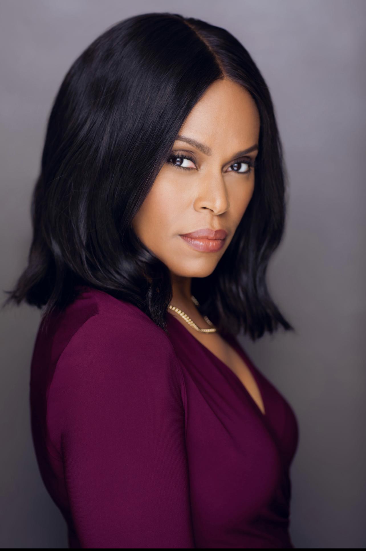 actor Kisha Barr large photo