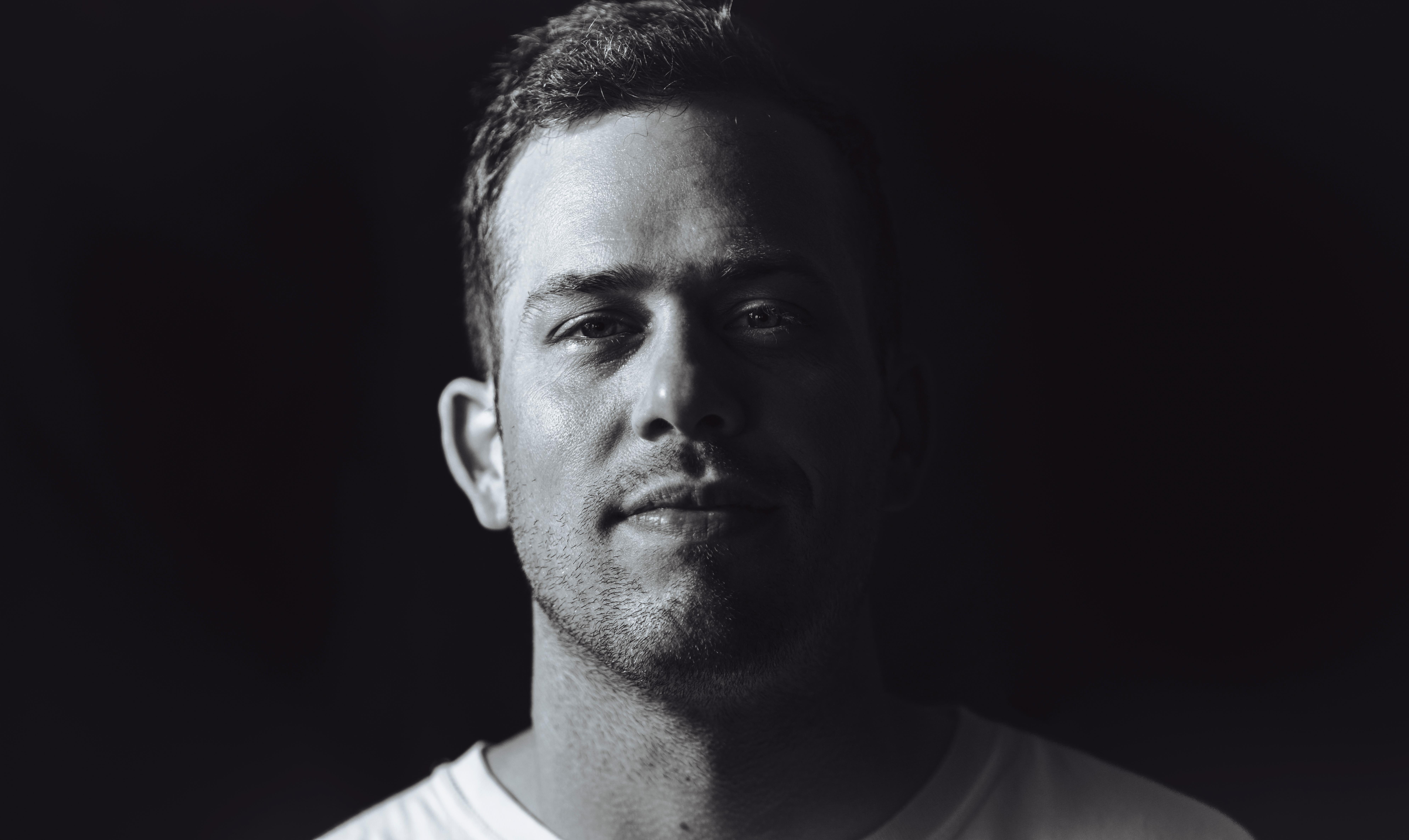 actor Taylor Daniel Allen large photo