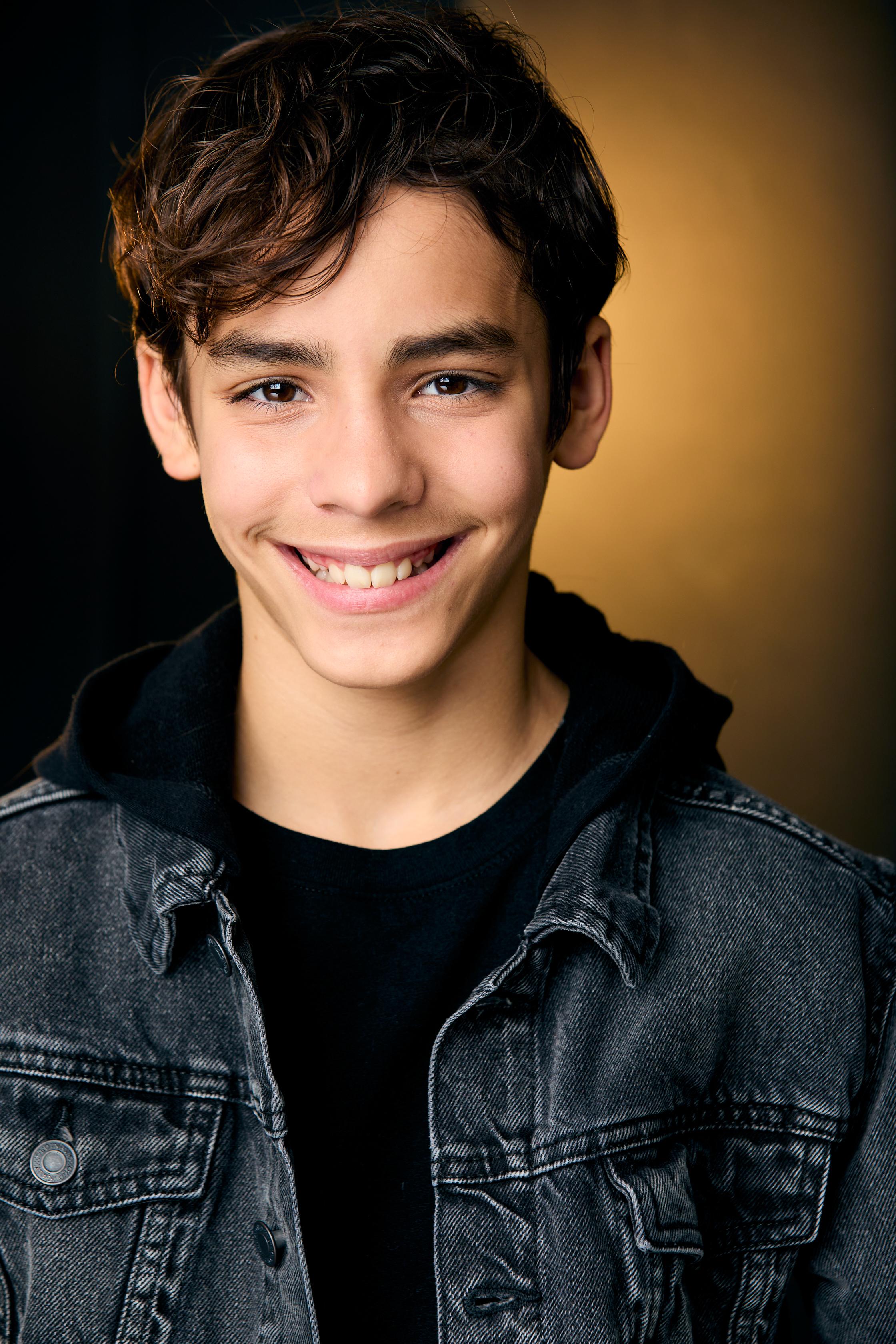 actor Elijah James large photo