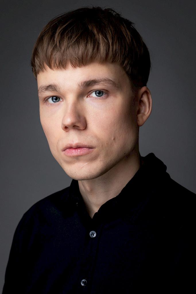 actor Verneri Lilja large photo