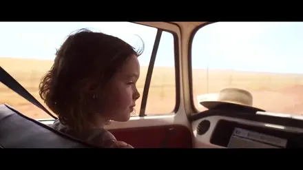 Trailer thumbnail