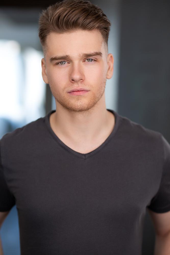 actor Riley Ellis-Buckle large photo