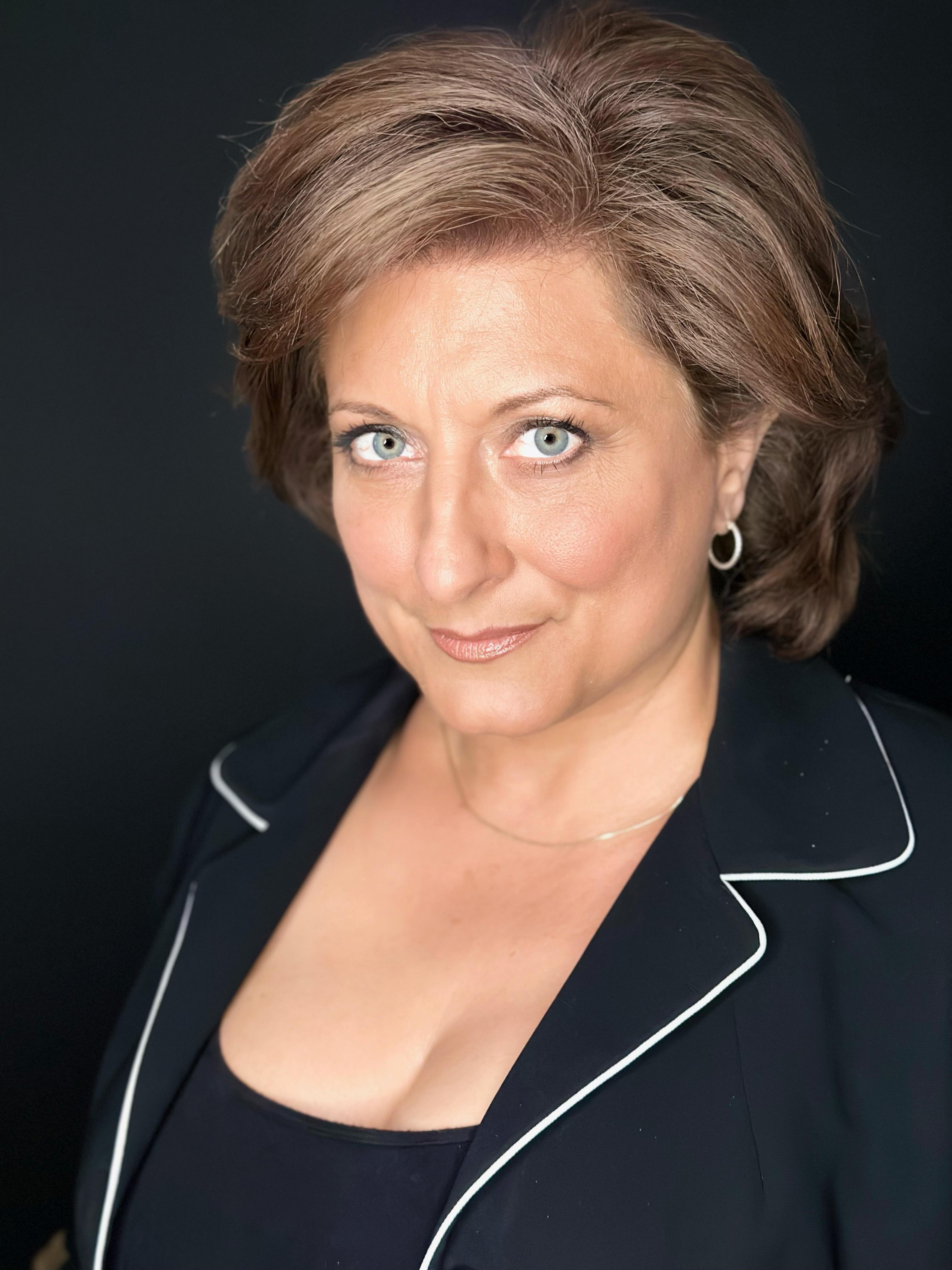 actor Doris Maria Bregolisse large photo